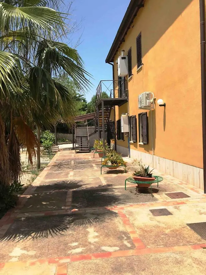 Giardino - Poggio Del Casale - Affittacamere - Landlords 圣卡塔尔多 意大利